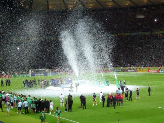 Bild Nr. 19011 - 179 mal gesehen